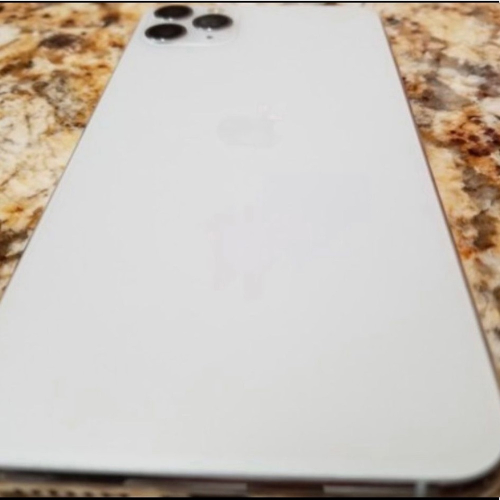 iPhone 11 Pro Max Unlockex